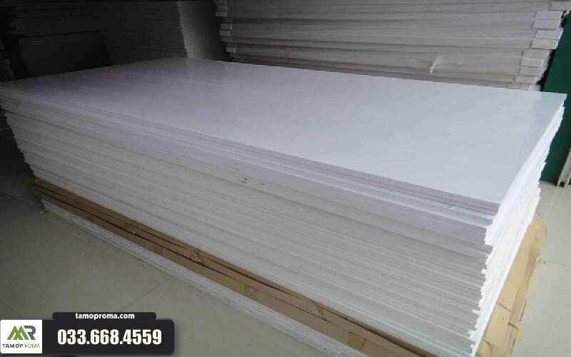 van-nhua-pvc-foam-da-nang-01