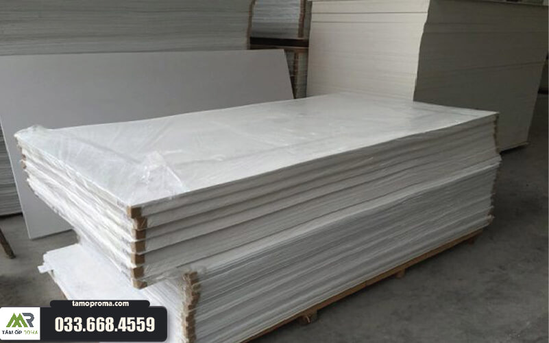 van-nhua-pvc-foam-da-nang-04